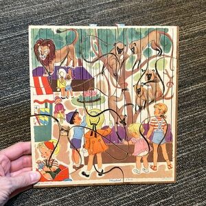 PLAYSKOOL Antique Wooden Puzzle Glued Kids At The Zoo 9" x 8.5"